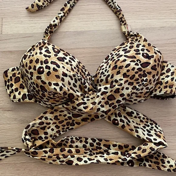 Leopard Print Bikini Set - Picture 2 of 7